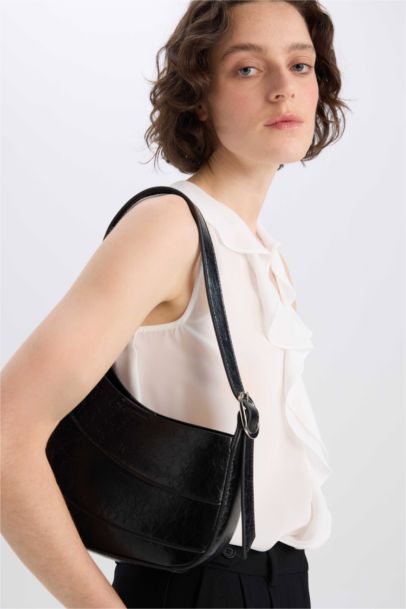 Woman Faux Leather Shoulder Bag