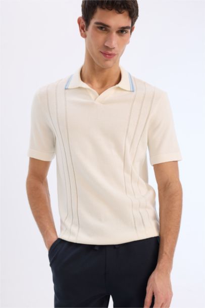 Standard Fit Short Sleeve Knitwear Polo T-Shirt