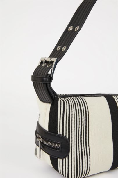 Kadın Kanvas Omuz Çantası