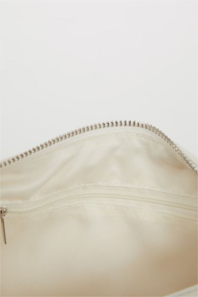 جنطة كتف نسائي منسوج