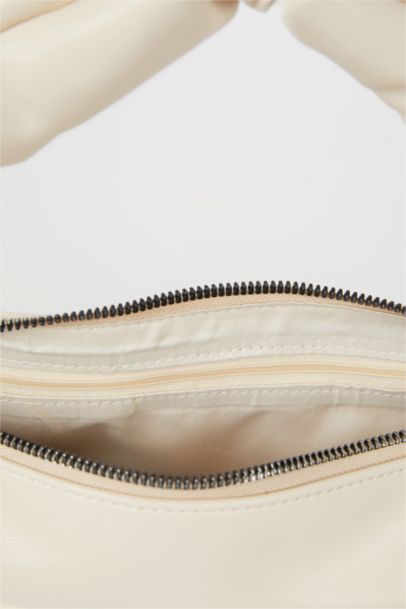 Woman Faux Leather Shoulder Bag