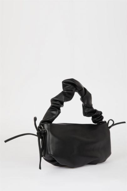 Woman Faux Leather Shoulder Bag