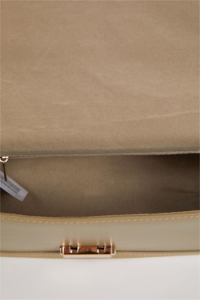 Woman Faux Leather Shoulder Bag