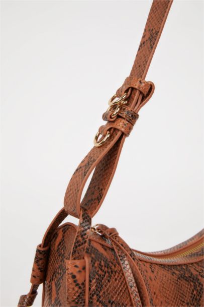 Woman Faux Leather Snakeskin Patterned Shoulder Bag