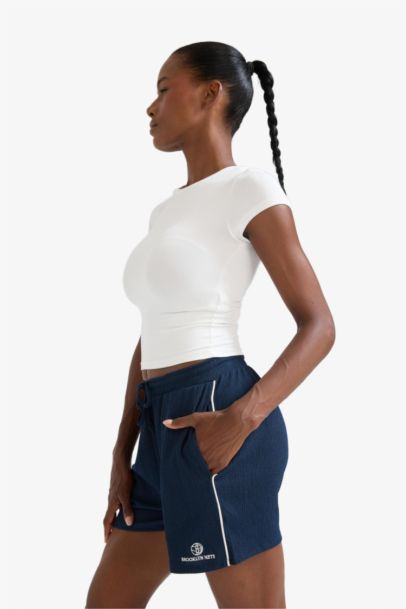 DeFactoFit NBA Brooklyn Nets Standard Fit Crinkle Fabric Shorts