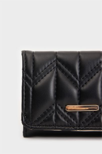 محفظة جلد صناعي