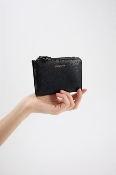 Woman Faux Leather Wallets