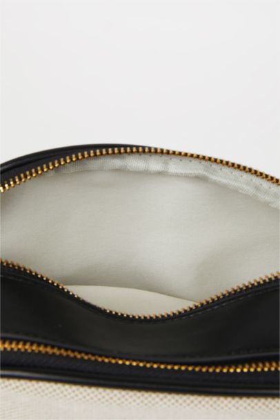 Woman Canvas Shoulder Bag