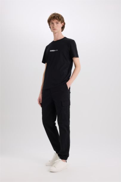 تيشيرت قطن سليم فيت مطبوع برقبة مستديرة