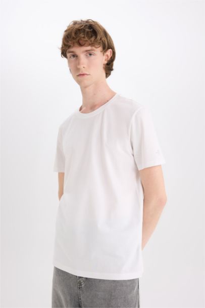 تيشيرت قطن سليم فيت مطبوع برقبة مستديرة