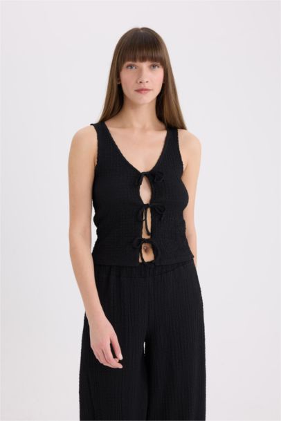 Regular Fit V-Neck Tank Top