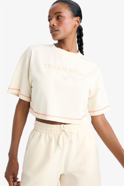 Woman Short Sleeve T-Shirt