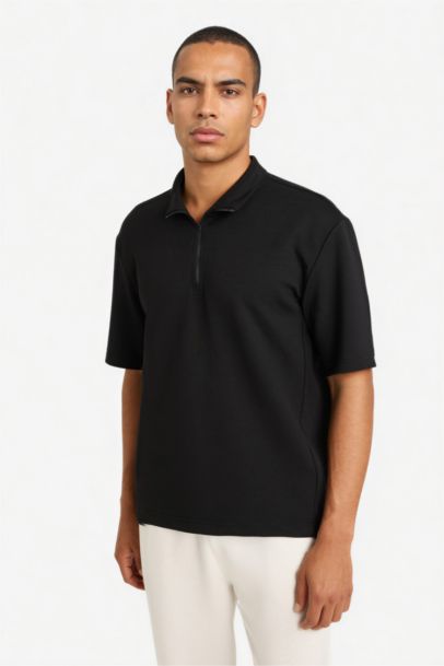 تيشيرت رياضي نص كم قماش سكوبا قصة عادية من DeFactoFit