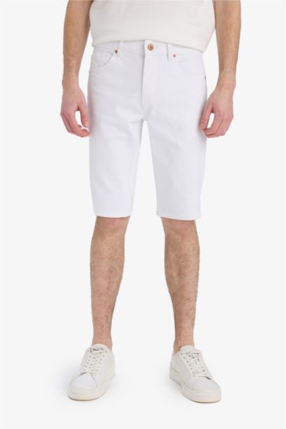 Джинсовые бермуды узкого покроя