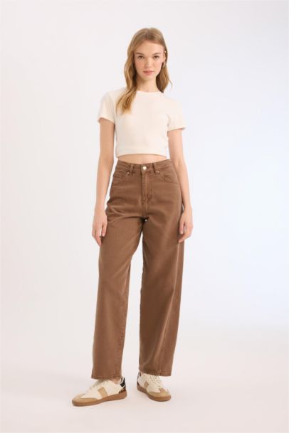 Baggy Fit Washed Normal Waist Gabardine Trousers