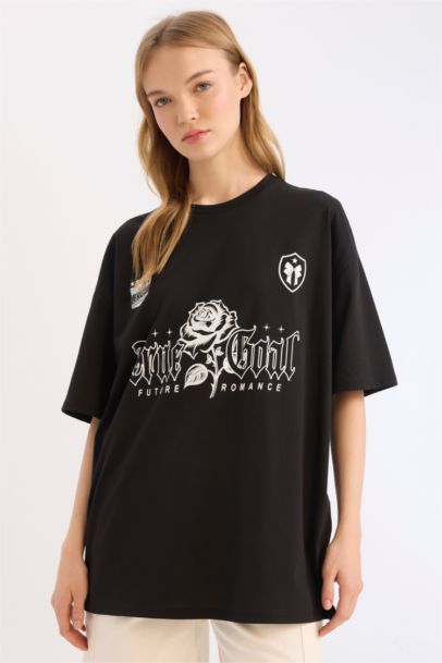 Oversize Fit Short Sleeve T-Shirt