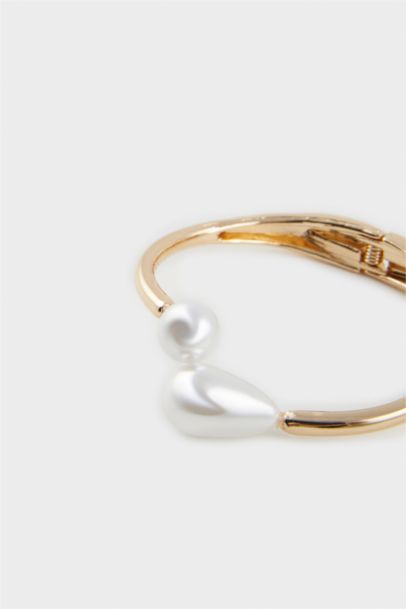 Woman Pearl Bracelet