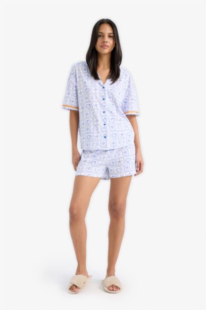 طقم بيجاما قصة عادية تيشيرت و شورت - قطعتين