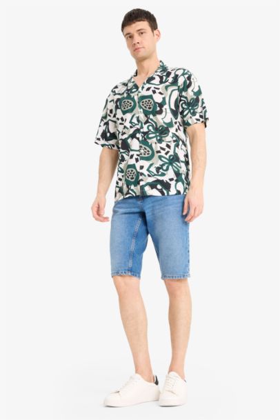 Regular Fit Apache Neck Short Sleeve Shirt