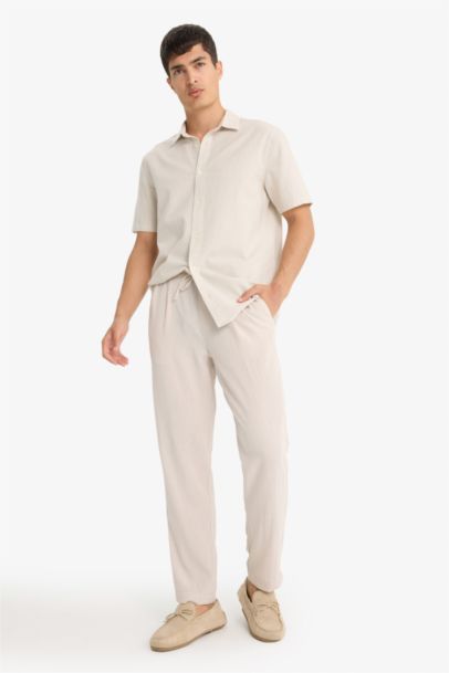 Relax Fit Kısa Paça Keten Görünümlü Beli Bağcıklı Lastikli Cepli Pantolon