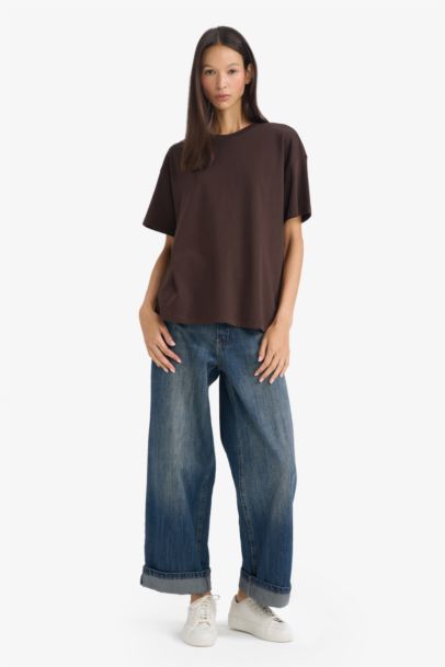 تيشيرت نص كم اوفر سايز برقبة مستديرة