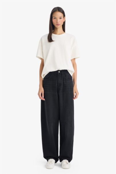 Woman Short Sleeve T-Shirt