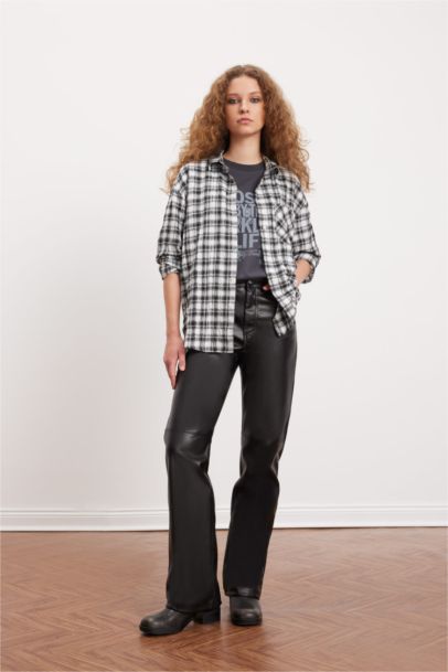 قميص اوفر سايز بكم طويل بمربعات