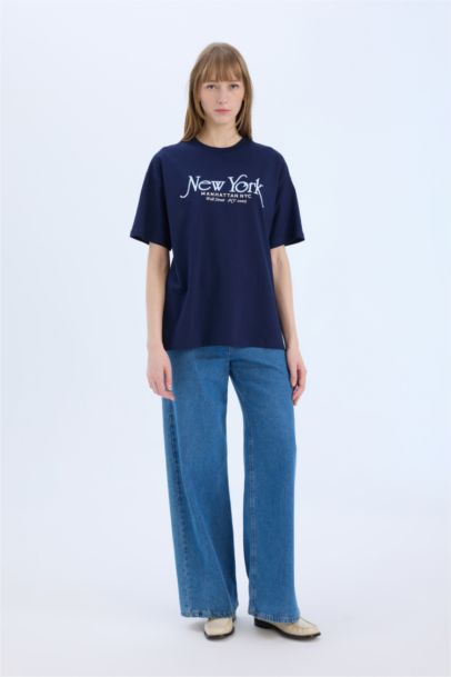 تيشيرت اوفر سايز مطبوع برقبة مستديرة