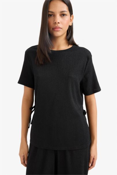 Regular Fit Crew Neck Crepe Short Sleeve T-Shirt