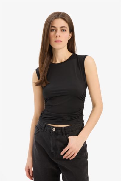 Slim Fit Crew Neck Tank Top