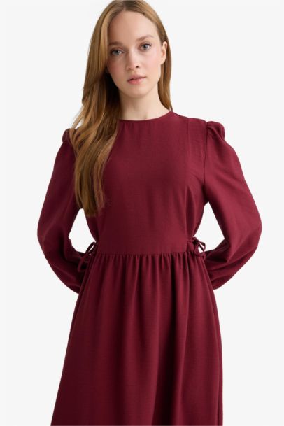 Robe longue à manches longues en tissu aérobin Coupe régulière