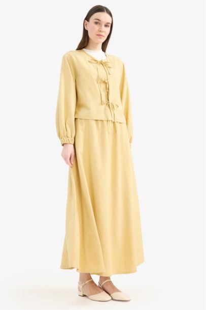 Relax Fit Front Tied Linen Long Sleeve Blouse