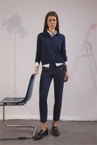 Skinny Fit Yüksek Bel Cepli Düğmeli Düz Paça Kumaş Pantolon