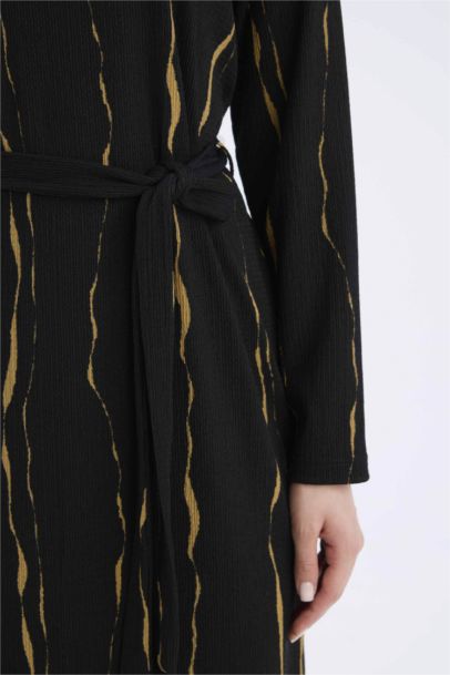 Robe longue imprimée à manches longues et col rond Coupe régulière