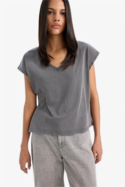 Regular Fit V Neck Basic Premium T-Shirt