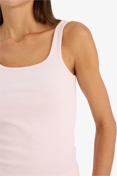 فانيلة سادة بيزك مضلع سليم فيت بياخة مدورة