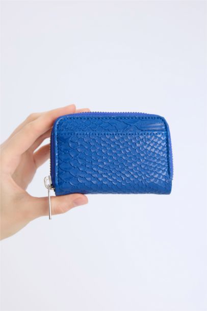 Woman Patterned Zip Coin Wallet