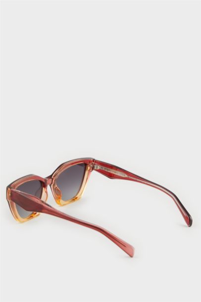 Woman Cat Eye Sunglasses