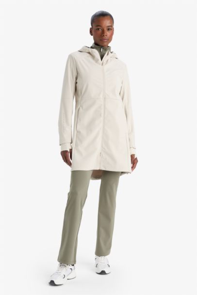 Parka imperméable Slim Fit à capuche et fermeture zip de DeFactoFit