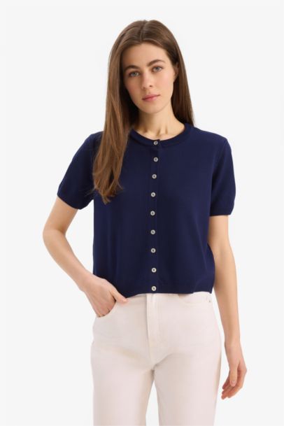 Regular Fit Crew Neck Basic Knitted Cardigan