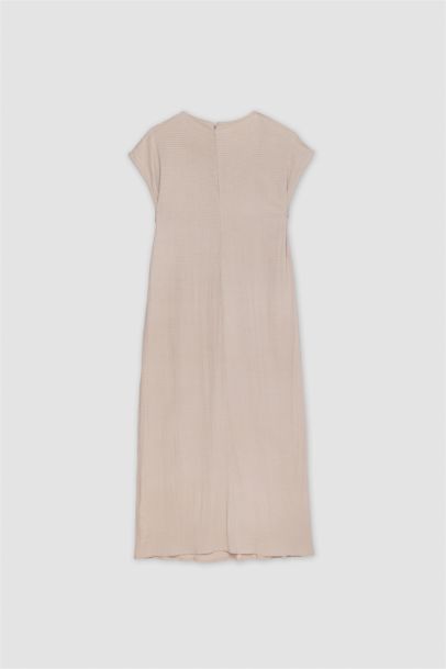 A Cut Crew Neck Sleeveless Dress