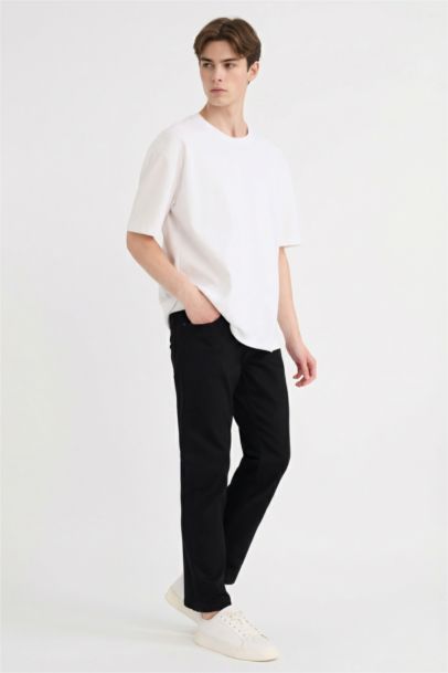 بنطلون جينز سيرجيو قصة عادية برجل عادية