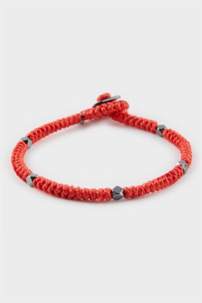 اسورة رجالي اسود واحمر من AtolyeWolf x DeFacto