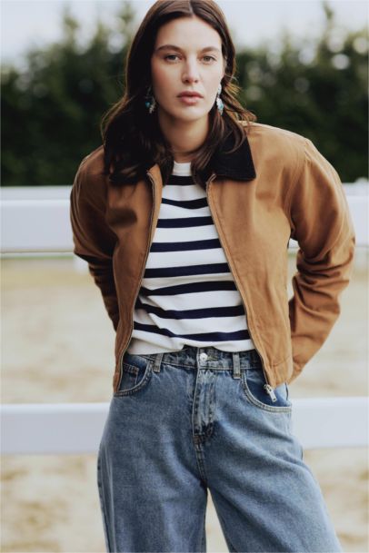 %100 Pamuk Regular Fıt Kontrast Yakalı Fermuarlı Cepli Ceket Mont