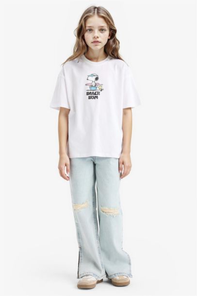 تيشيرت بنات نص كم اوفر سايز برقبة مستديرة بطبعة سنوبي