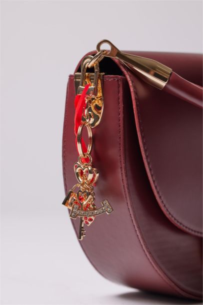 Woman Gold Red Heart Charm Keychain