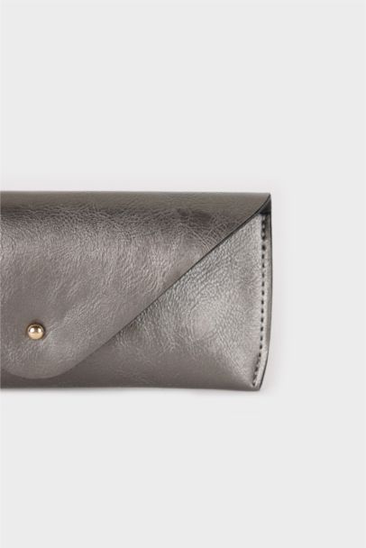 Woman Faux Leather Sunglasses Case