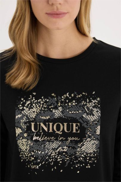 Regular Fit Crew Neck Long Sleeve T-Shirt