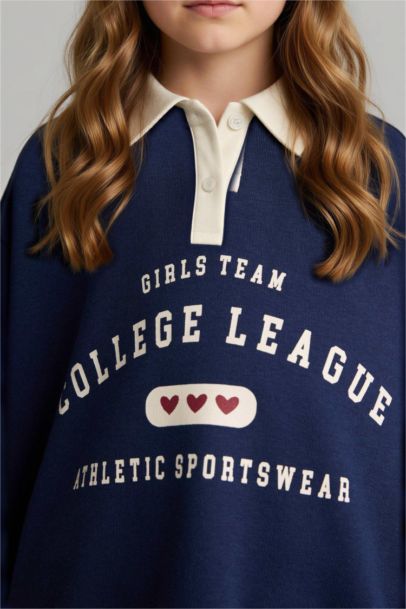 سويت شيرت بناتي مطبوع قصة مريحة وياقة بولو