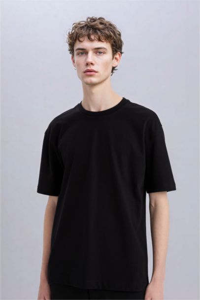 %100 Pamuk Oversize Geniş Kalıp Bisiklet Yaka Basic Düz Kısa Kollu Siyah Tişört